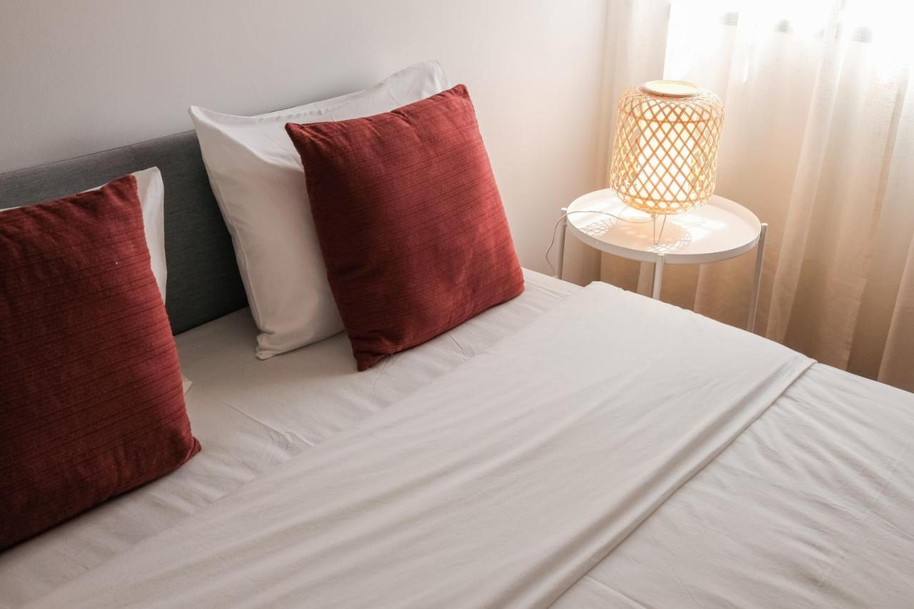Besugo'S House Rooms & Apartment Nazaré Eksteriør bilde