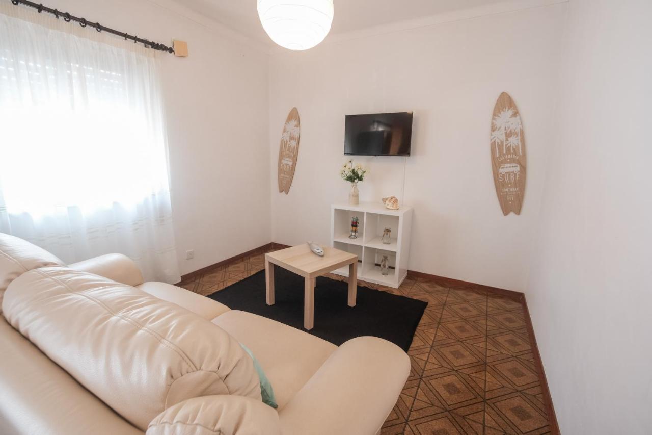 Besugo'S House Rooms & Apartment Nazaré Eksteriør bilde