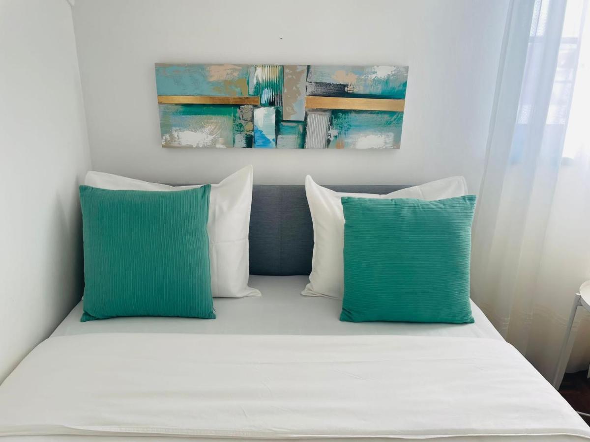 Besugo'S House Rooms & Apartment Nazaré Eksteriør bilde