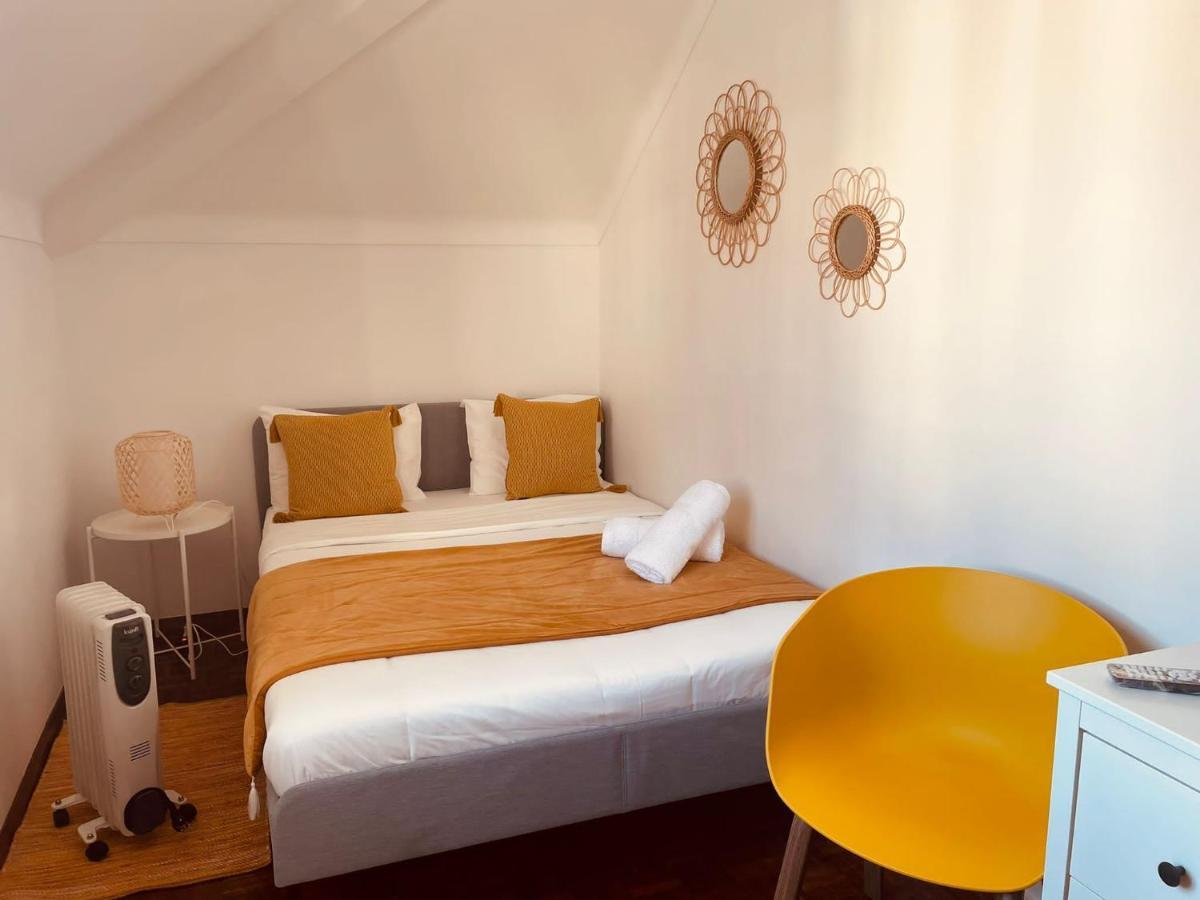 Besugo'S House Rooms & Apartment Nazaré Eksteriør bilde