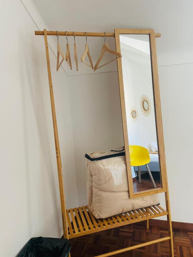Besugo'S House Rooms & Apartment Nazaré Eksteriør bilde